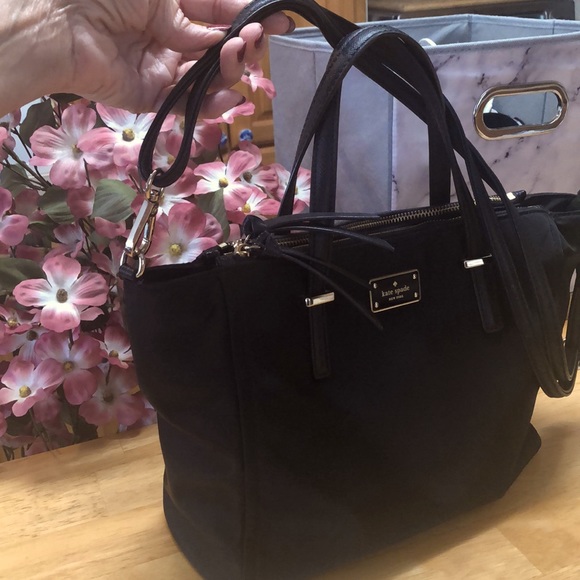 Kate Spade ♠️ Six Compartment Magnetic Closure Tote in Black - Picture 6 of 15
